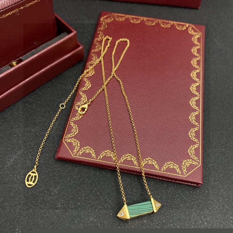 Ca*t*er necklaces
